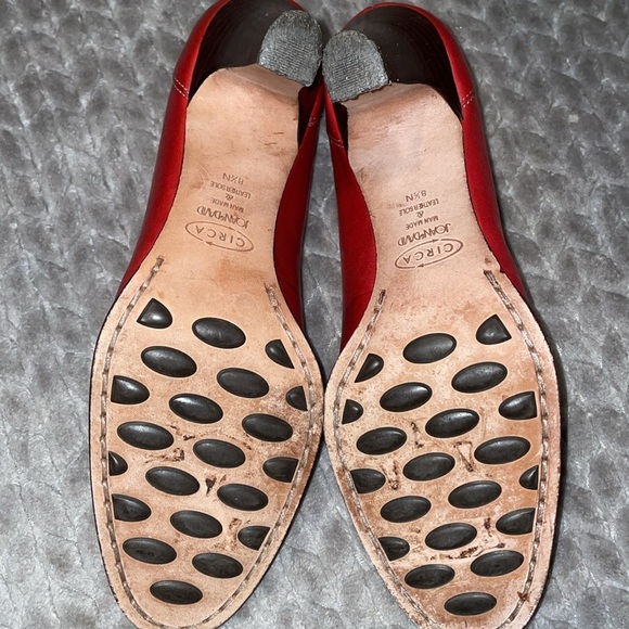 Joan & David  Circa CJ Gallia Leather Pumps.  Size 8.5 Narrow. - Picture 8 of 10